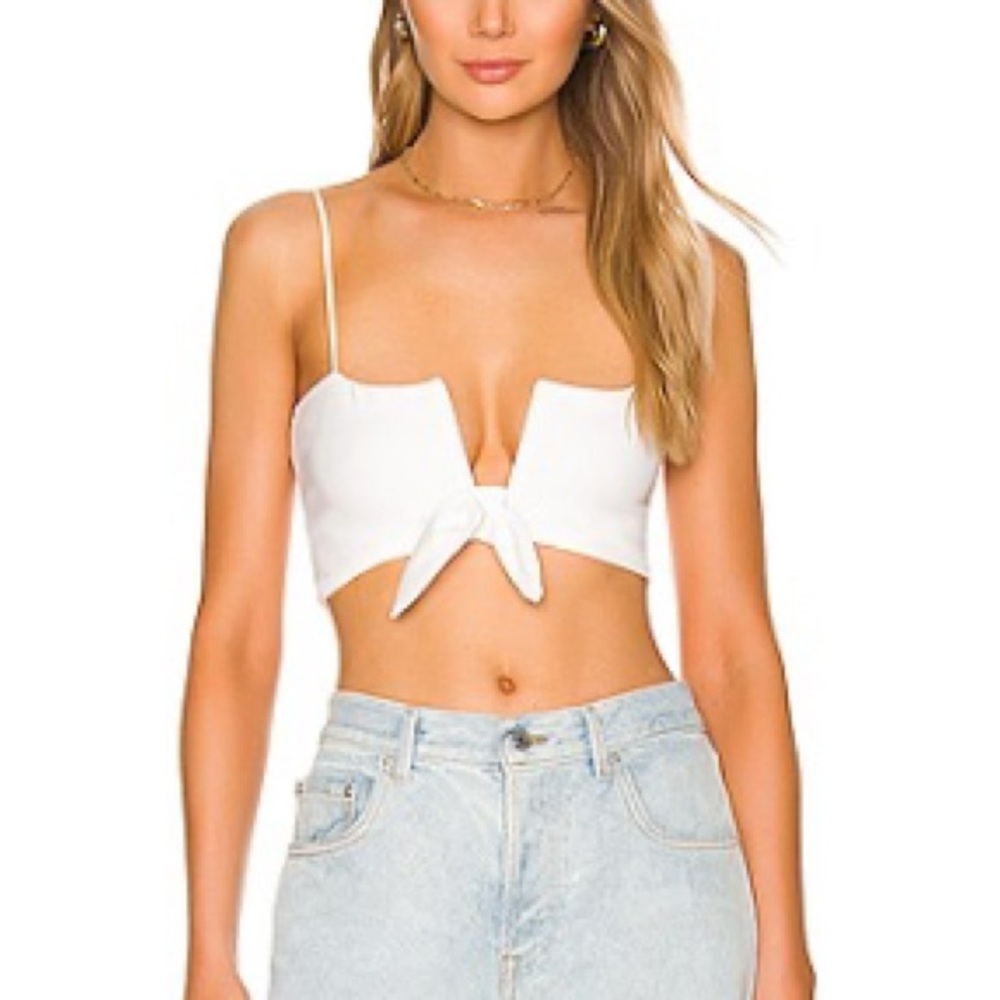 Superdown - Estelle Knot White Crop Top